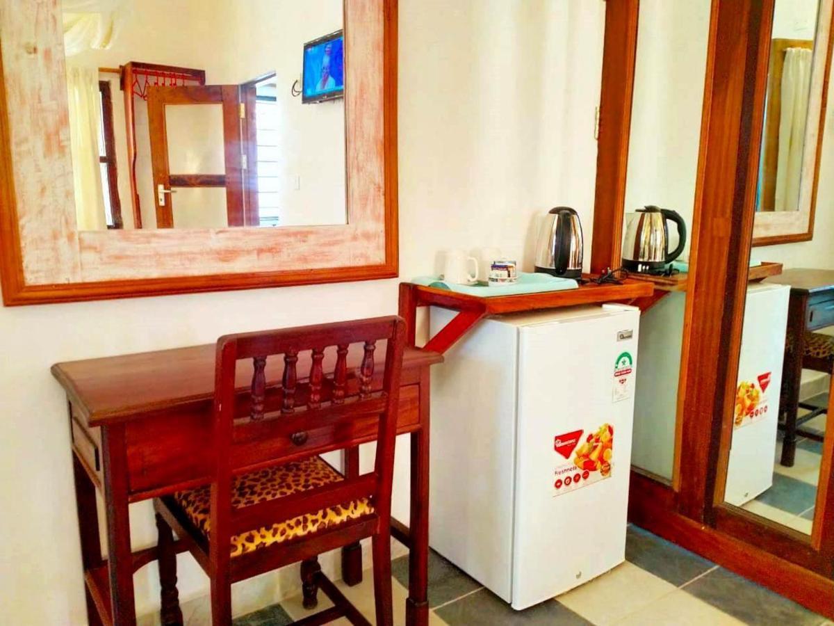 Watamu Solana Apartments Extérieur photo