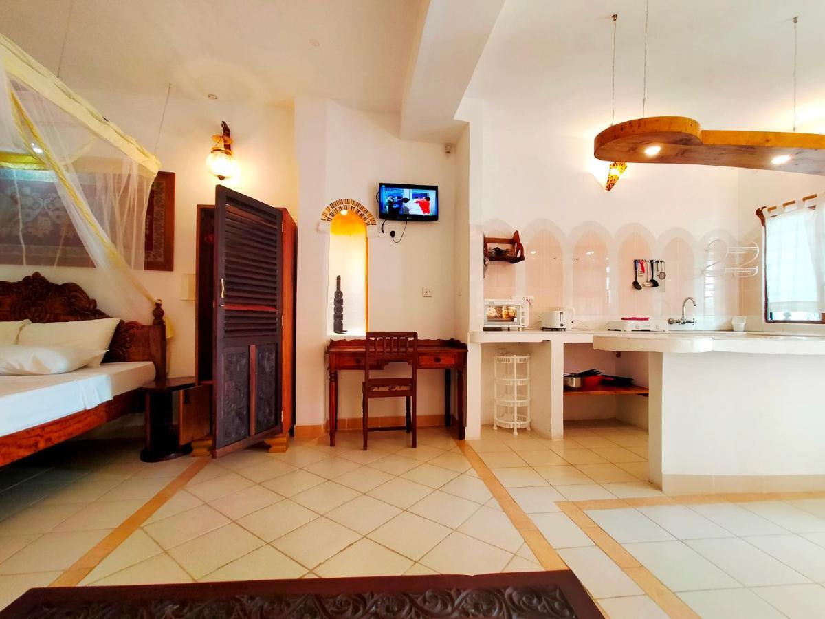 Watamu Solana Apartments Extérieur photo