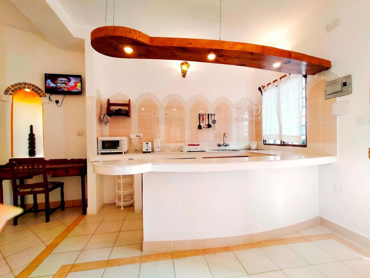 Watamu Solana Apartments Extérieur photo