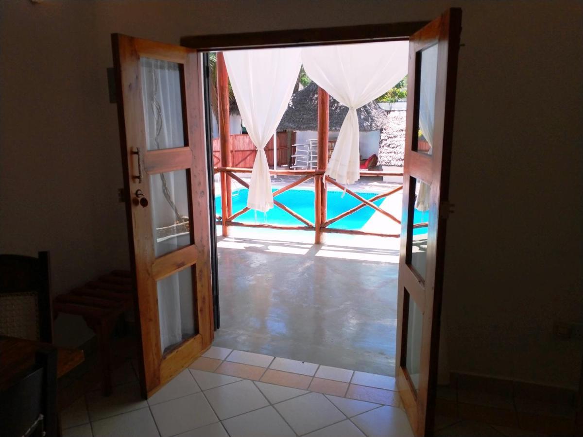 Watamu Solana Apartments Extérieur photo